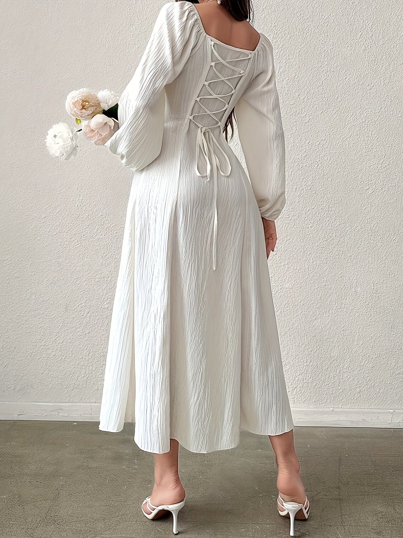 Elegant klänning med fransk känsla