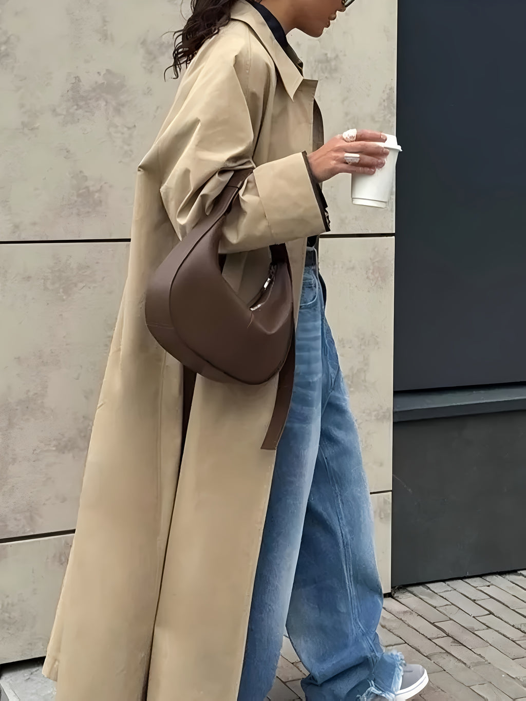 Elegant Beige Trenchcoat
